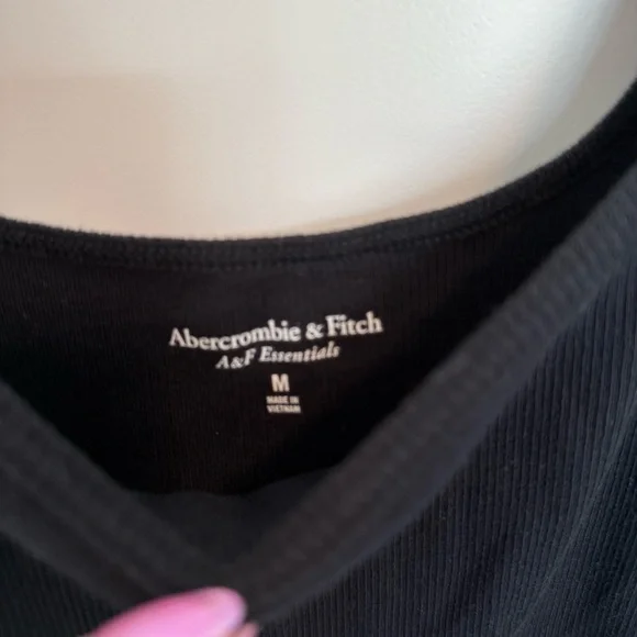 Abercrombie & Fitch Black Tank Top - Picture 2 of 4